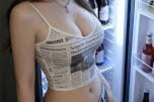 科技昨夜今晨 0117：曝四家厂商下调全年手机出货预期；比亚迪海洋 8 系预告图公布；英伟达大幅下调数据中心铜使用量需求